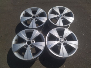 5E0601025BE (SKODA) Диск колесный литой комплект R16 6.5J/5*112/46/57.1VW Golf VII 12-20 Audi A3 12-22 Skoda Octavia A7 13-19