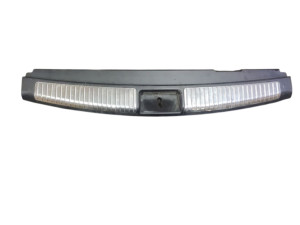 A16469009879051 (MERCEDES-BENZ) Накладка порога багажника внутренняяMercedes-Benz ML W164 05-11