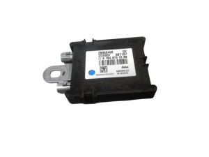 A1648701589 (MERCEDES-BENZ) Усилитель антенны заднийMercedes-Benz R-Class W251 05-13 Mercedes-Benz ML W164 05-11