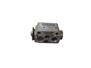 64119226078 (BMW) Расширительный клапан ТРВBMW X1 E84 09-15 BMW 1 E81-88 04-11 BMW X3 F25 10-17