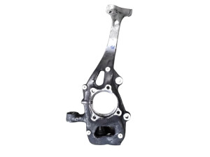 8W0407253F (AUDI) Поворотный кулак левый без ступицыAudi A5 16- Audi A4 15-