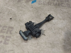 51219883823 (BMW) Ограничитель двери передней левойBMW X1 U11 22-