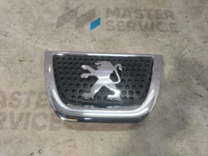 9685973077 (PEUGEOT) Эмблема решетки радиатораPeugeot 3008 09-16