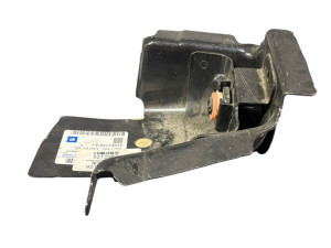 93174615 (GM) Кронштейн лонжерона правогоOpel Signum 03-08 Opel Vectra C 02-08 SAAB 9-3 02-11