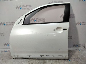 5700A277 (MITSUBISHI) Дверь передняя левая под накладку