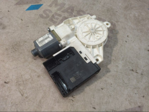 3C0959793C (VW) Моторчик стеклоподъемника передний левыйVW Tiguan 08-16