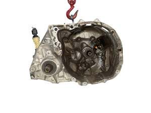 8200464074 (RENAULT) КПП 5 ступ нажим механ спидометр с КПП 1.4MPI 8V спидометр с КППRenault Sandero 07-13 Renault Logan 04-13 Dacia Logan 04-12