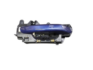 8W0837812A (AUDI) Ручка двери наружная праваяAudi A5 16- Audi A4 15-