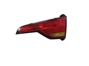 8W9945076 (AUDI) Фонарь внутренний правый универсал ЕвропаAudi A4 15-