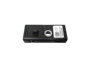 LR038151 (LAND ROVER) Усилитель антенны заднийLand Rover Discovery Sport 14- Range Rover Sport 13-22 Jaguar F-Pace 16-
