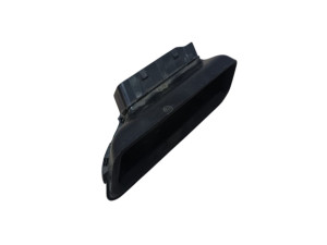 5Q0129618M (VW) Воздухозаборник КВФVW Transporter T7 22- Audi A3 20- Skoda Karoq 17-