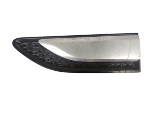 LR058539 (LAND ROVER) Накладка крыла переднего левогоLand Rover Discovery Sport 14-