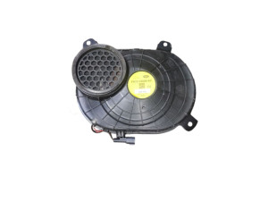 LR061037 (LAND ROVER) Сабвуфер правый заднийLand Rover Discovery Sport 14-