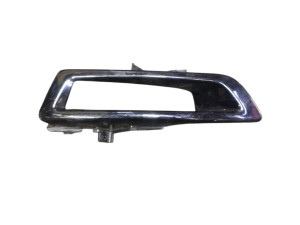 LR061234 (LAND ROVER) Накладка бампера переднего левая под ПТФLand Rover Discovery Sport 14-