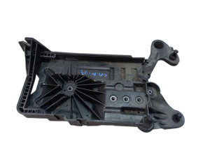 5WA915331 (VW) Полиця акумуляторнаVW Golf VIII 19- Audi A3 20- Skoda Octavia A8 20-
