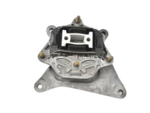 8W0399156 (AUDI) Опора КПП 2.0TDI 16VAudi Q5 16-