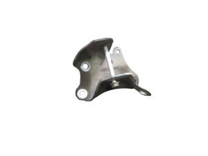 6040221073 (RENAULT) Кронштейн балки задньої лівийRenault Duster 17-