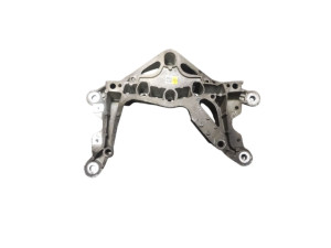 8W0399262AD (AUDI) Кронштейн подушки КПП нижнійAudi A4 15-