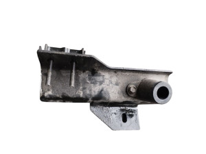 106142400C (TESLA) Кронштейн підсилювача переднього бампера лівийTesla Model X 15-21