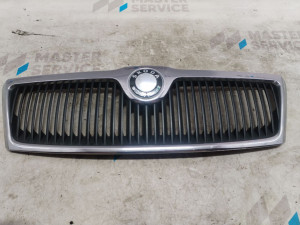 1Z0853668 (SKODA) Решетка радиатора -09Skoda Octavia A5 04-13