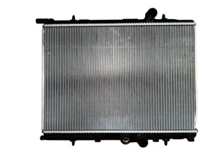1330.H3 (CITROEN/PEUGEOT) Радиатор основной 2.0MPI 16V, 1.6MPI 16V, 1.4HDI 8VPeugeot 206 98-12 Peugeot 307 01-11 Citroen Berlingo 96-08