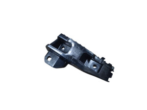 175564300E (TESLA) Кронштейн заднего бампера правый верхнийTesla Model 3 Highland 24-