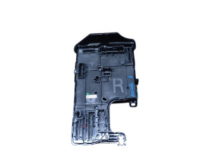 183462910E (TESLA) Блок запобіжників сервіс правийTesla Model 3 Highland 24-