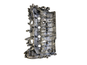 130C07155R (RENAULT) Крышка клапанная Euro6 2.3DCI 16V M9T 716Renault Master III 10-