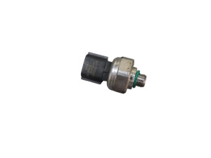921366001R (RENAULT) Датчик давления кондиционераRenault Clio IV 12-19