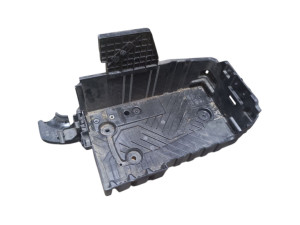 9830928180 (OPEL) Полка аккумуляторнаяOpel Corsa F 19-