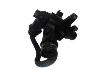 A6512000915 (MERCEDES-BENZ) Корпус термостата 2.2CDI 16VMercedes-Benz E-Class W207 09-16 Mercedes-Benz C-Class W204 07-14 Mercedes-Benz Sprinter 906 06-18