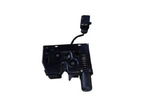 8V0823509A (AUDI) Замок капота левый правыйAudi A3 12-22