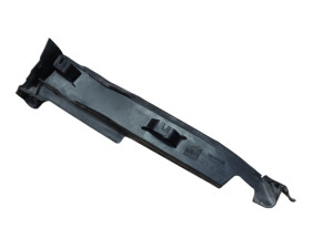 8V0821169D (AYD) Накладка крыла левая верхняя наружнаяAudi A3 12-22