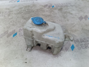 3845065D00 (SUZUKI) Бачок омывателя -04Suzuki Grand Vitara 98-05