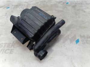 1370068DA0 (SUZUKI) Корпус воздушного фильтра в сборе 2.0HDI 8VSuzuki Grand Vitara 98-05