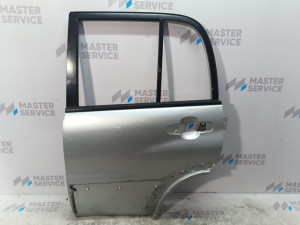 6800465822 (SUZUKI) Дверь задняя левая под накладку