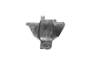 104633100C (TESLA) Кронштейн блока предохранителей моторного отсекаTesla Model X 15-21
