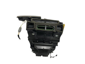 271204282R (RENAULT) Корпус печки климатконтроль под радиат принуд подогрRenault Megane IV 16-