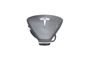 145621130A (TESLA) Подушка безопасности в руль 2 разъемаTesla Model X 15-21 Tesla Model S 16-21