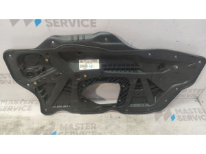 1Q0837756 (VW) Накладка двери передней правая внутренняяVW Scirocco 08-17