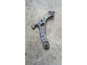 4806942040 (TOYOTA) Рычаг передний левый нижнийToyota RAV4 00-05