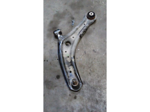 2422614 (FORD) Рычаг переднийFord Puma 19-