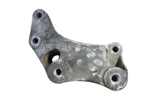 13185906 (OPEL) Кронштейн двигателя левый 1.4MPI 16VOpel Adam 13-19 Opel Corsa E 14-19 Opel Corsa D 06-15