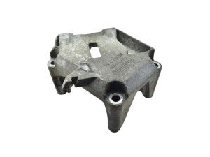 13248790 (OPEL) Кронштейн двигателя передний 1.4MPI 16VOpel Adam 13-19 Opel Corsa E 14-19 Opel Corsa D 06-15