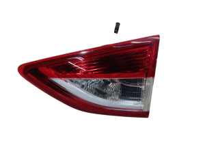 2070888 (FORD) Фонарь внутренний правый Европа -16Ford Escape 13-19 Ford Kuga 13-21