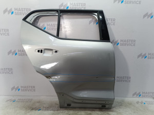 32399015 (VOLVO) Дверь задняя правая под накладку