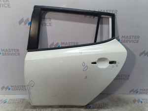 821013NF0A (NISSAN) Дверь задняя левая 13-