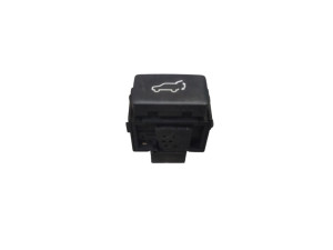 83385SG000 (SUBARU) Кнопка открытие багажника из салона внутренняяSubaru Outback 14-21 Subaru Forester 13-18 Subaru Legacy 13-20
