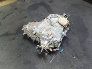 3610071170 (TOYOTA) Раздаточная коробка под МКПП 3.0TDI 16VToyota Hilux 05-16