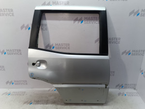 821001F130 (NISSAN) Дверь задняя правая под накладку 96-